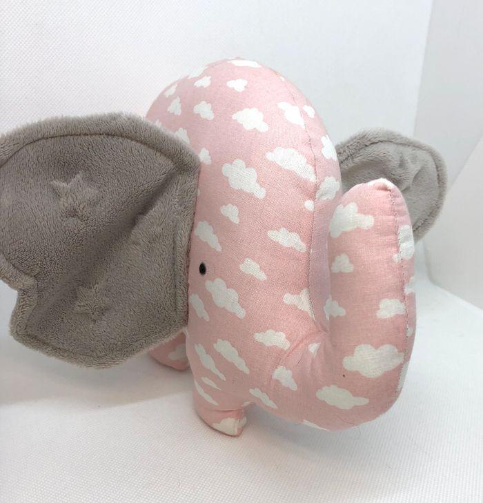 Elephant peluche fait main - photo numéro 3