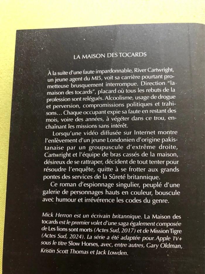 Livre la maison des tocards - photo numéro 3