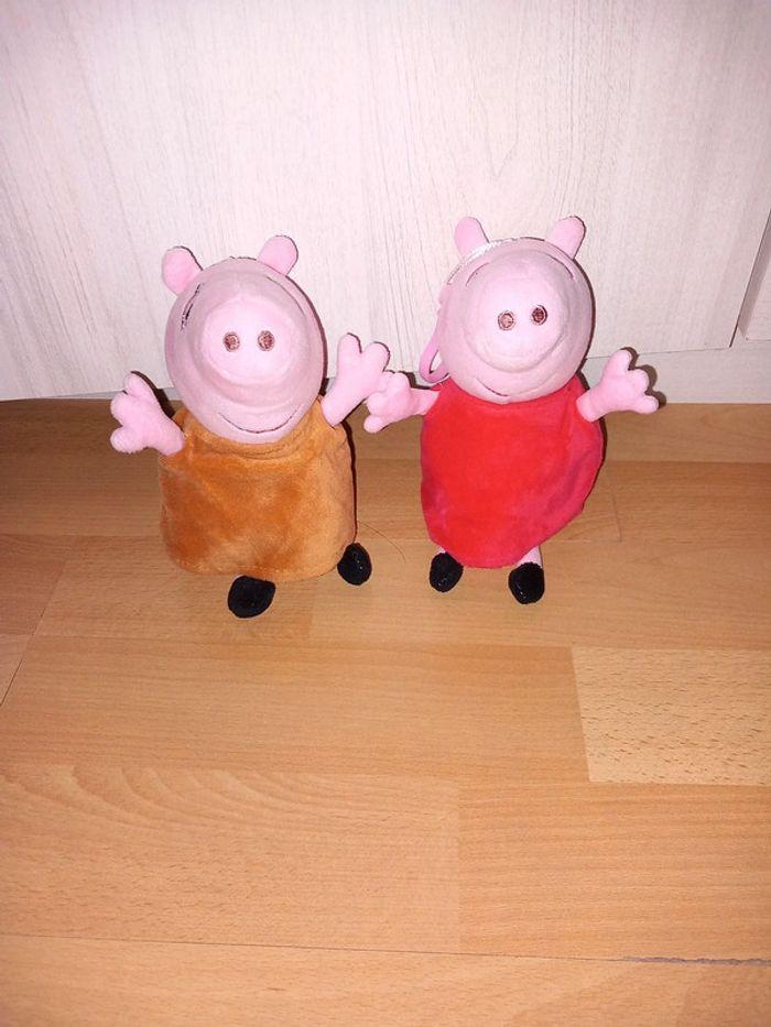 2 peluche peppa pig - photo numéro 1