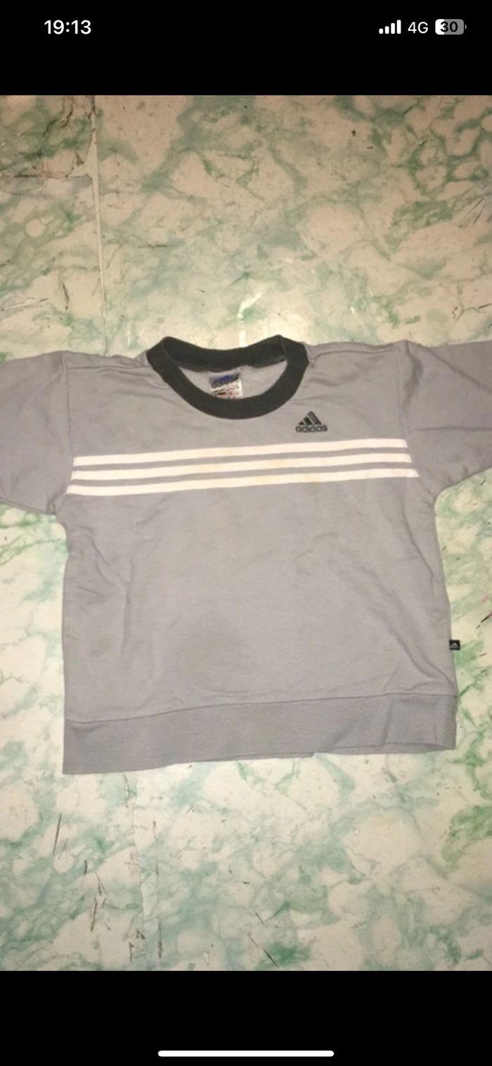 Pull enfant adidas gris authentique 2/3 ans, très peu porté très bon état - photo numéro 9