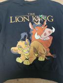 Sweat le roi lion pull and bear taille L