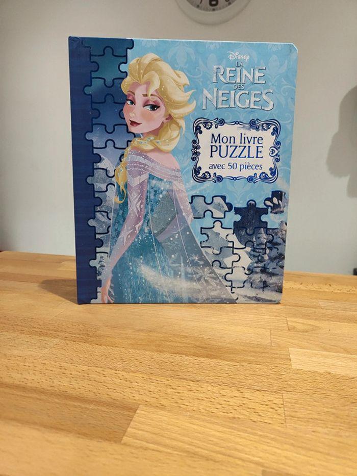 Livre Puzzle Reine des neiges - photo numéro 1