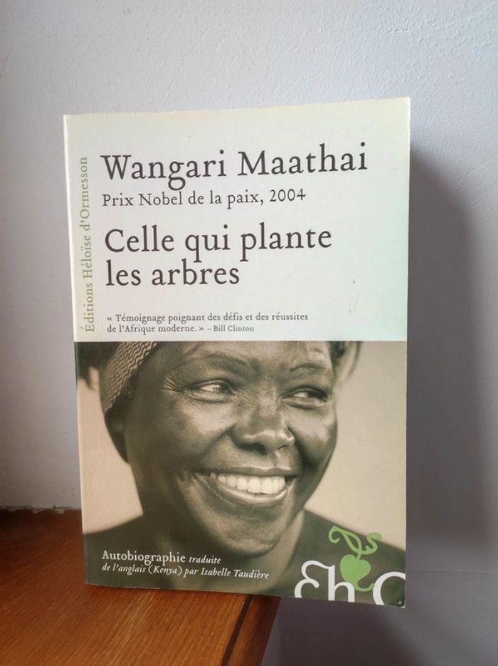 Livre "celle qui plante les arbres" - photo numéro 1