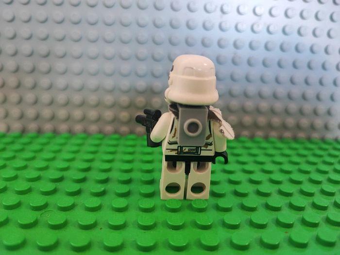 LEGO Star Wars Sandtrooper blanc Pauldron figurine - photo numéro 6