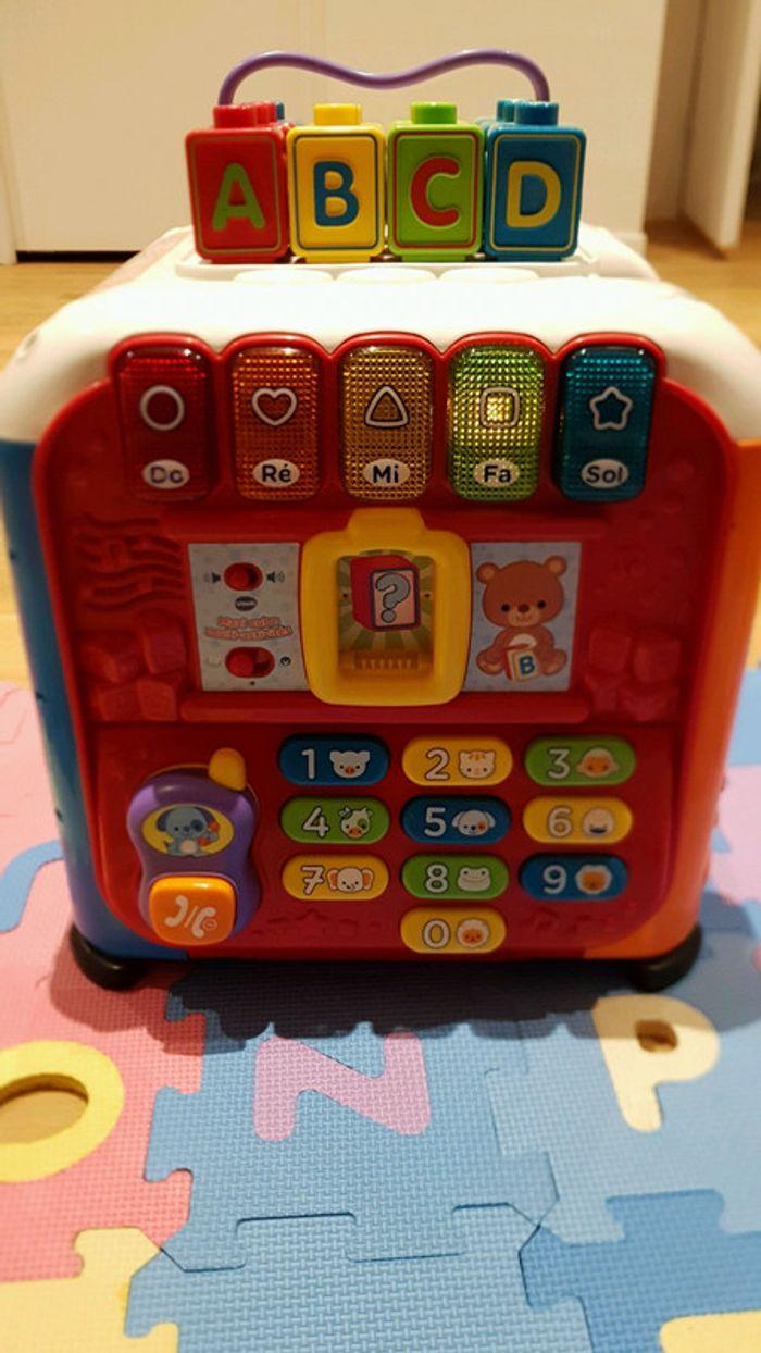 Maxi cube multi-activités vtech - photo numéro 2