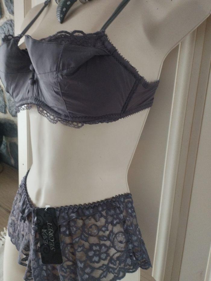 Ensemble lingerie neuf gris 95B et 40 pour le bas - photo numéro 4