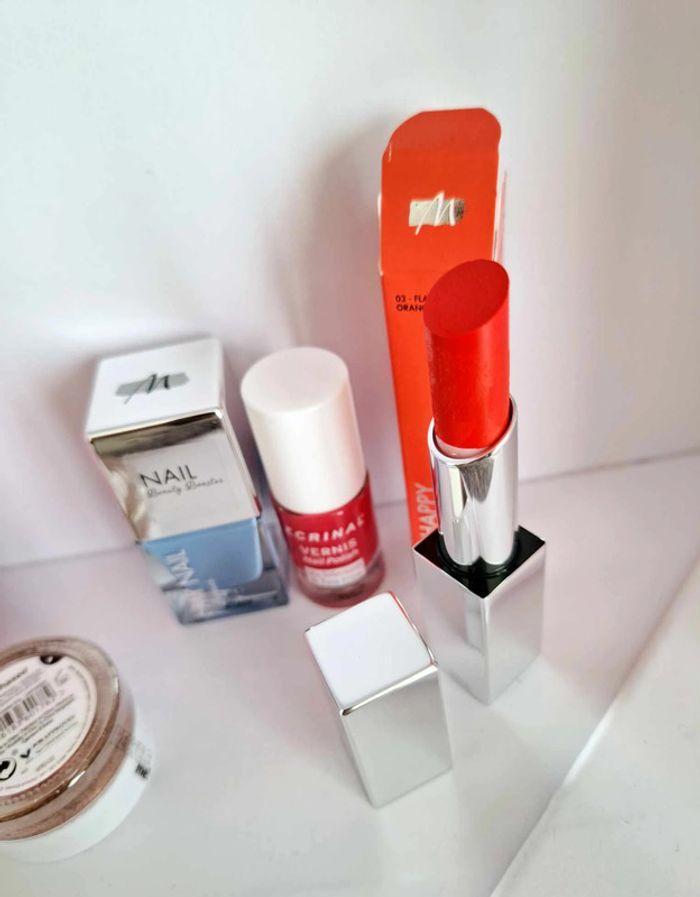 lot de produits make-up marques diverses - photo numéro 3