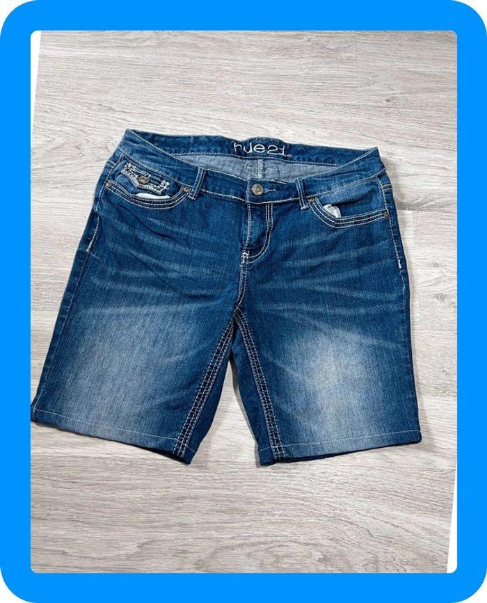 🩳 Short vintage brodé en jean  Bleu Taille S 🩳 - photo numéro 2