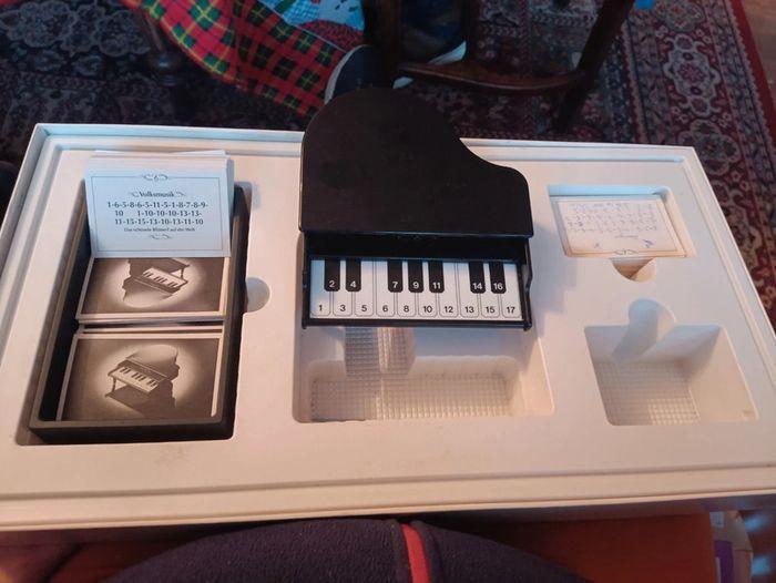 Mini piano Wer erkennt die melodie ? - photo numéro 2