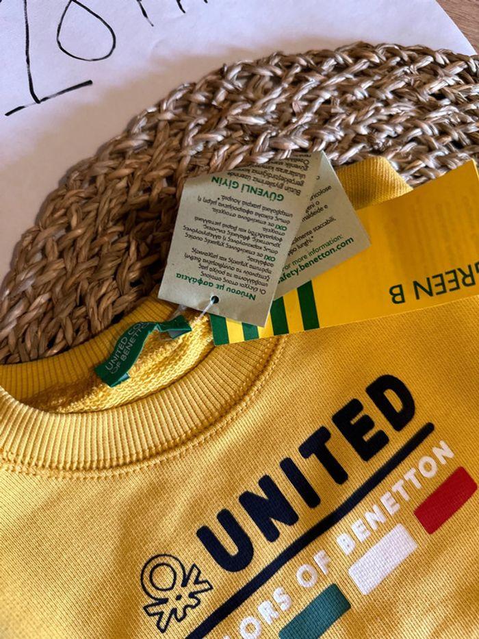 Pull benetton jaune - photo numéro 3