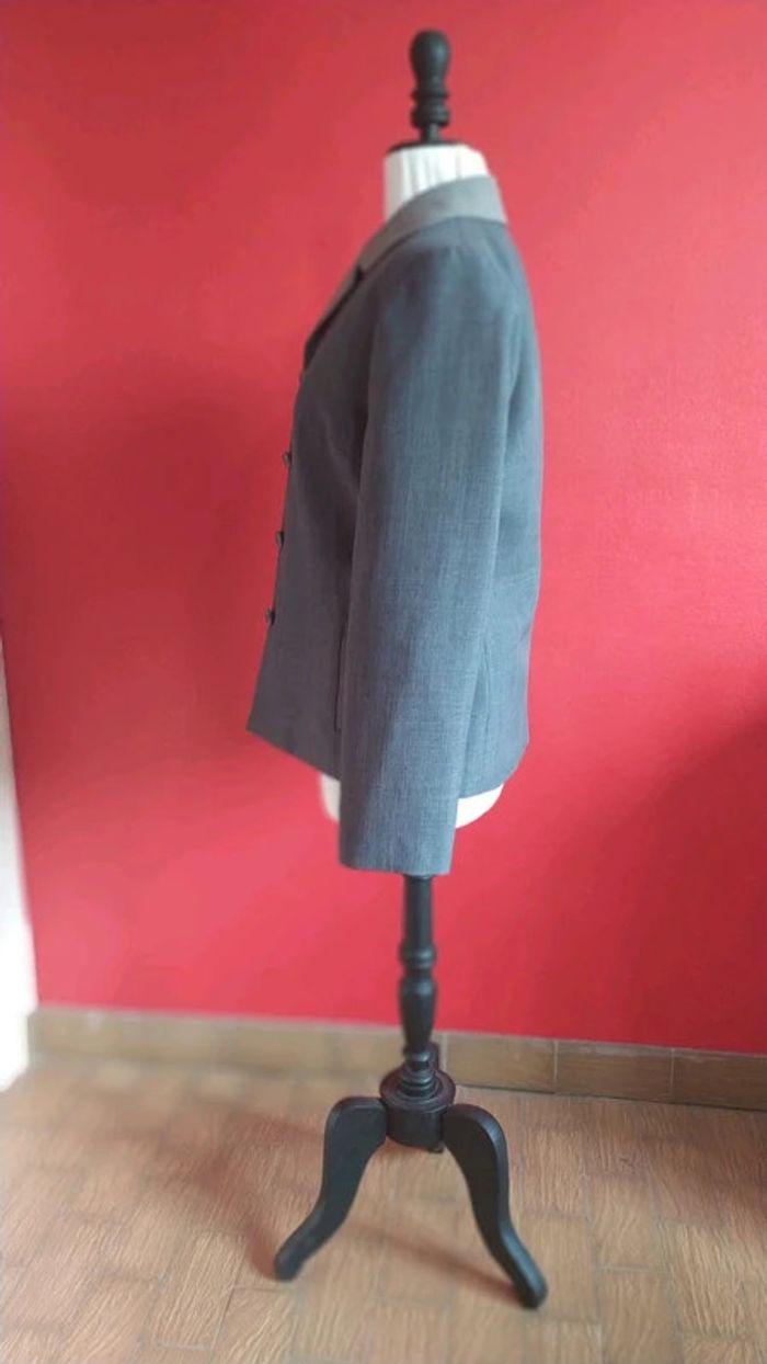 Tailleur Veste et Pantalon taille 40 - photo numéro 6