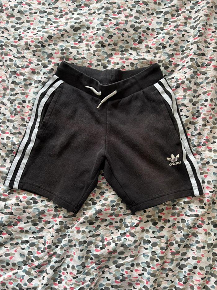 Short adidas - photo numéro 1