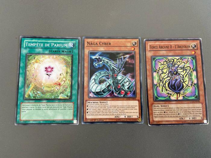 3 cartes Yu-Gi-Oh