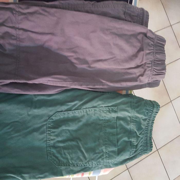 Lot 2 pantalons 12 ans