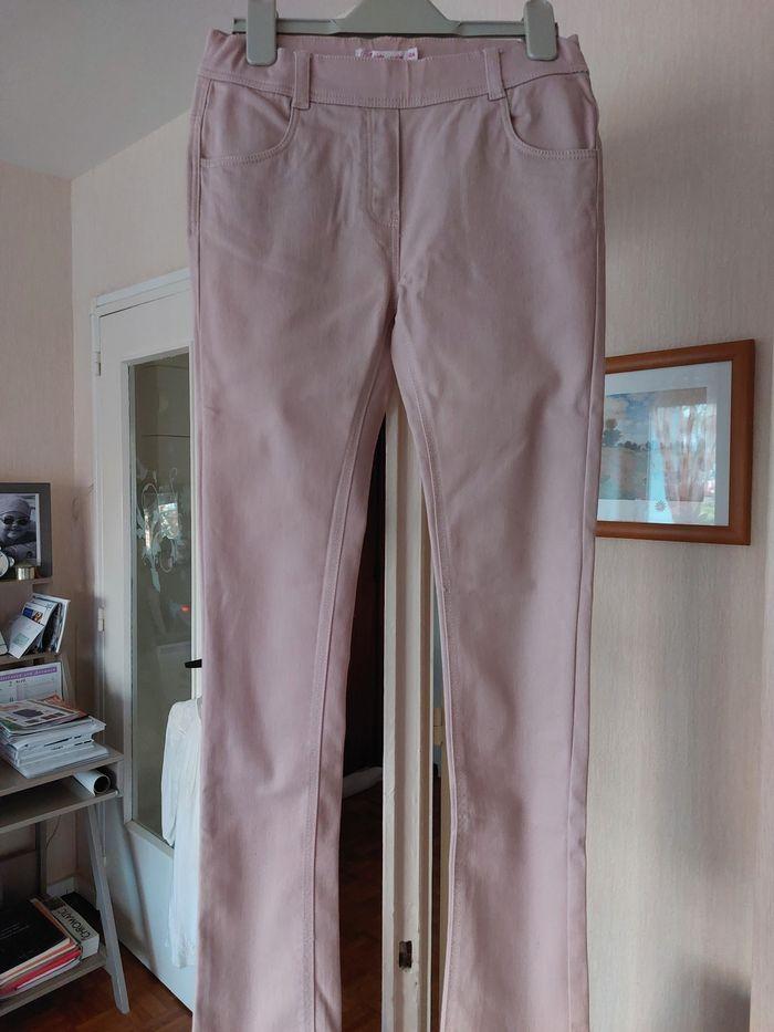 Pantalon rose . T 12 ANS. GEMO. Bon état - photo numéro 1