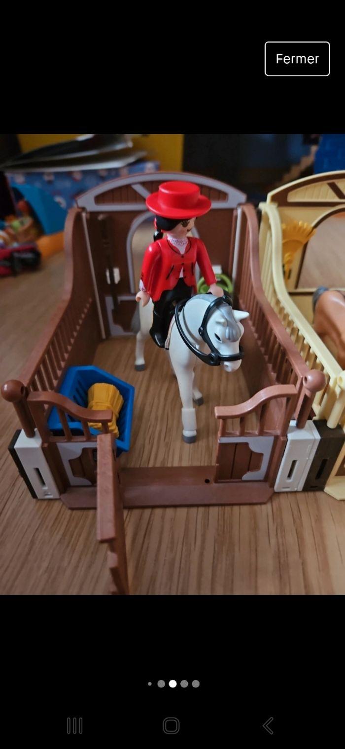 Box chevaux playmobil - photo numéro 3