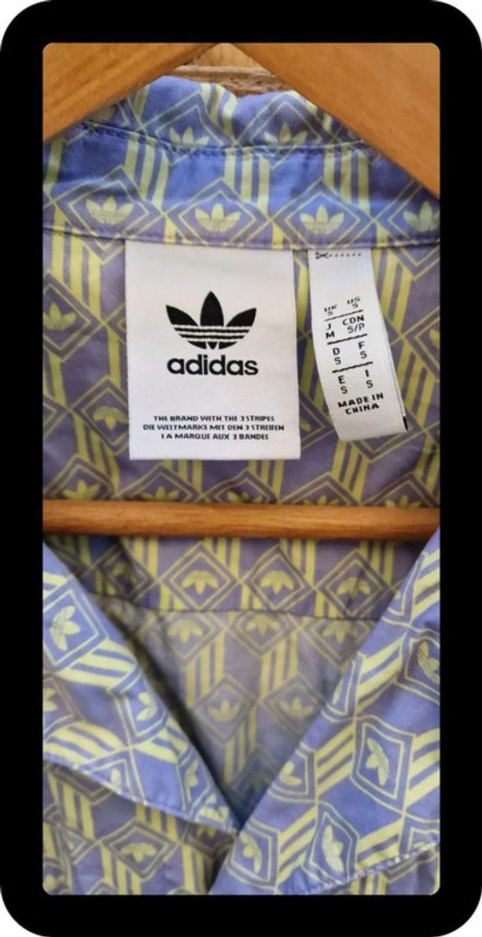 Chemise Adidas Originals, Taille S, Monogramme Lilas et Jaune/Vert, Manches Courtes - photo numéro 4