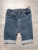 Short cousu main taille 6 ans bon état