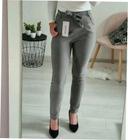 Pantalon avec ceinture gris