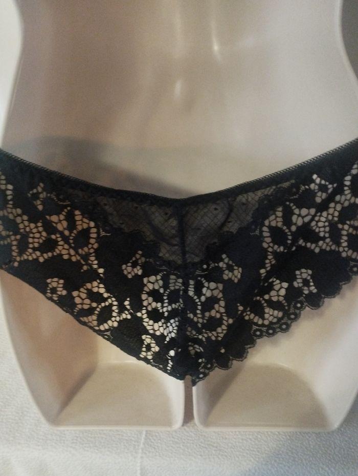 Ensemble de lingerie neuf 95C  et XL pour le bas - photo numéro 5