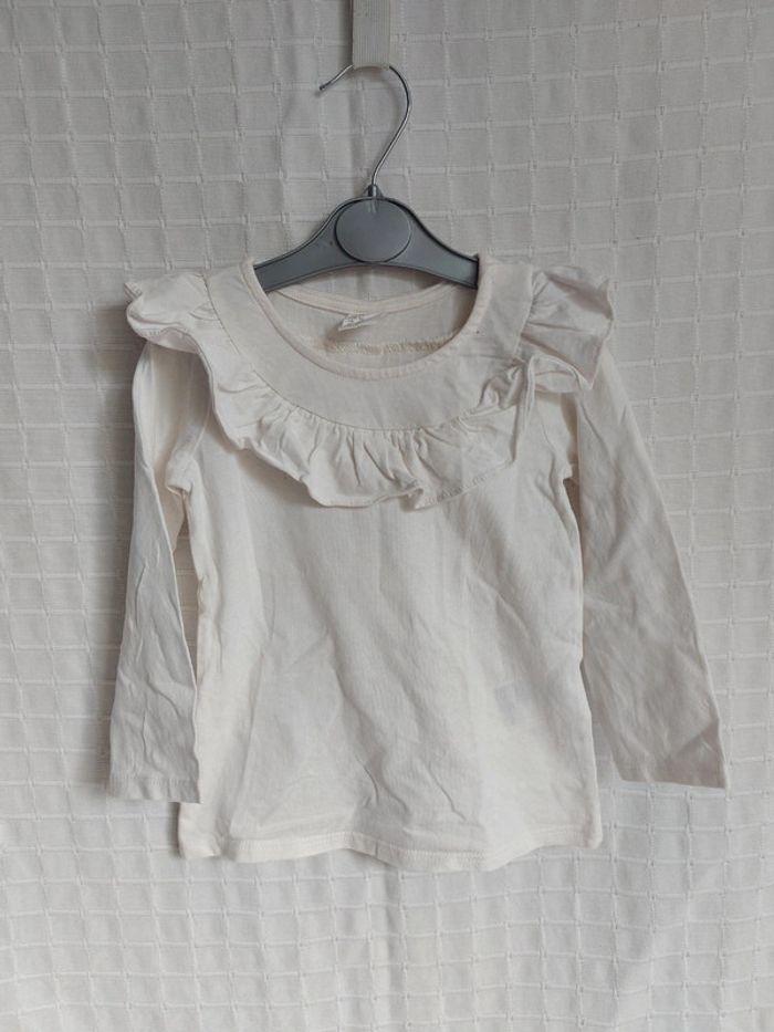 Tee-shirt manches longues H&M 86 cms / 24 mois - photo numéro 1