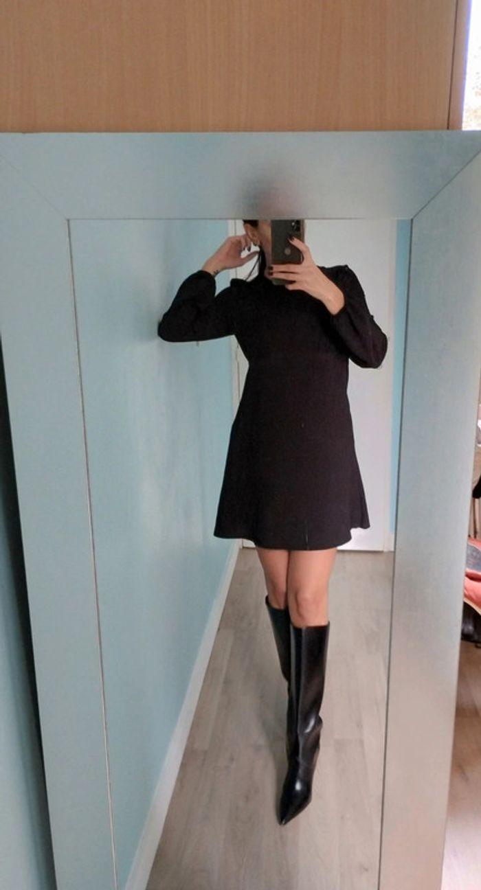 Petite robe noire taille 36 - photo numéro 3