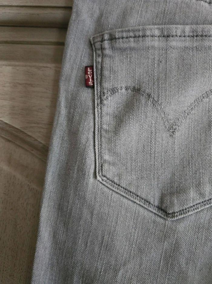 Jean levi's gris w27 l32 - photo numéro 3