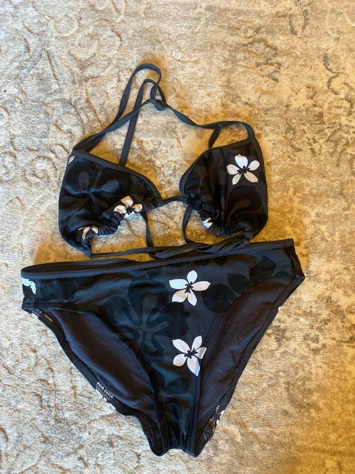 Maillot de bain à fleurs