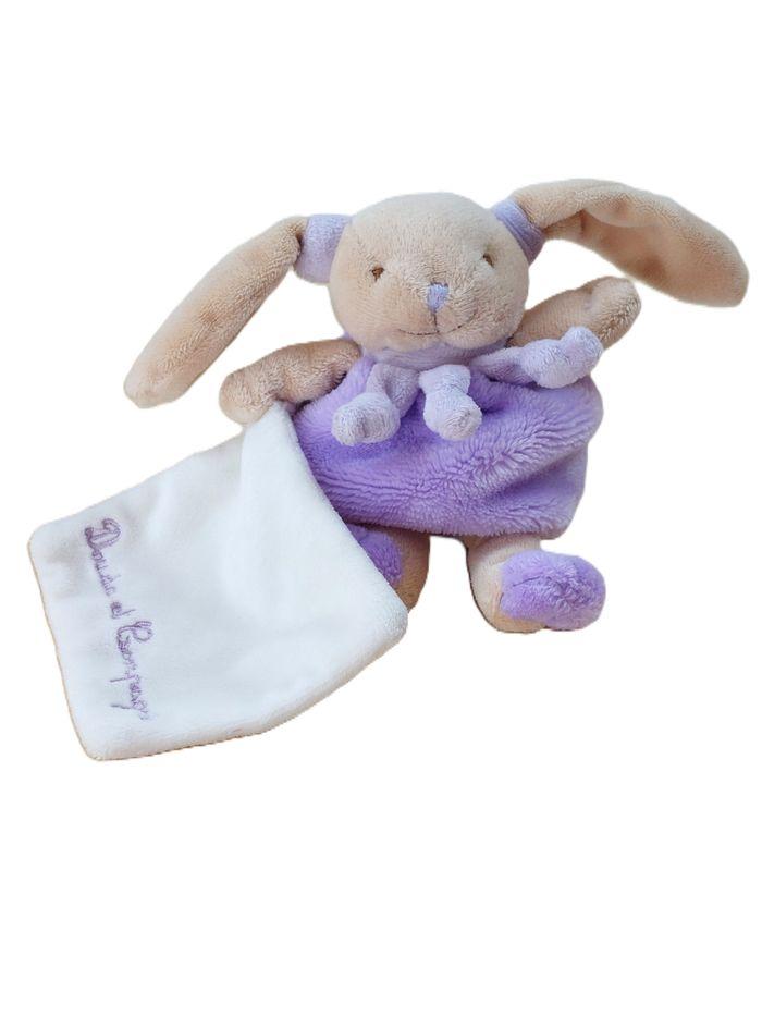 Doudou et Compagnie lapin mauve violet marron mouchoir blanc  cueillette DC2575 - photo numéro 1