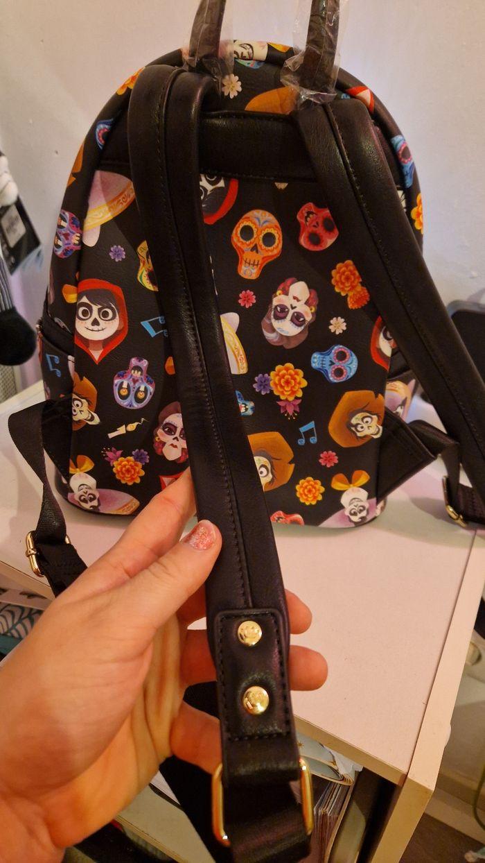 Sac à dos loungefly Disney Pixar Coco - photo numéro 6