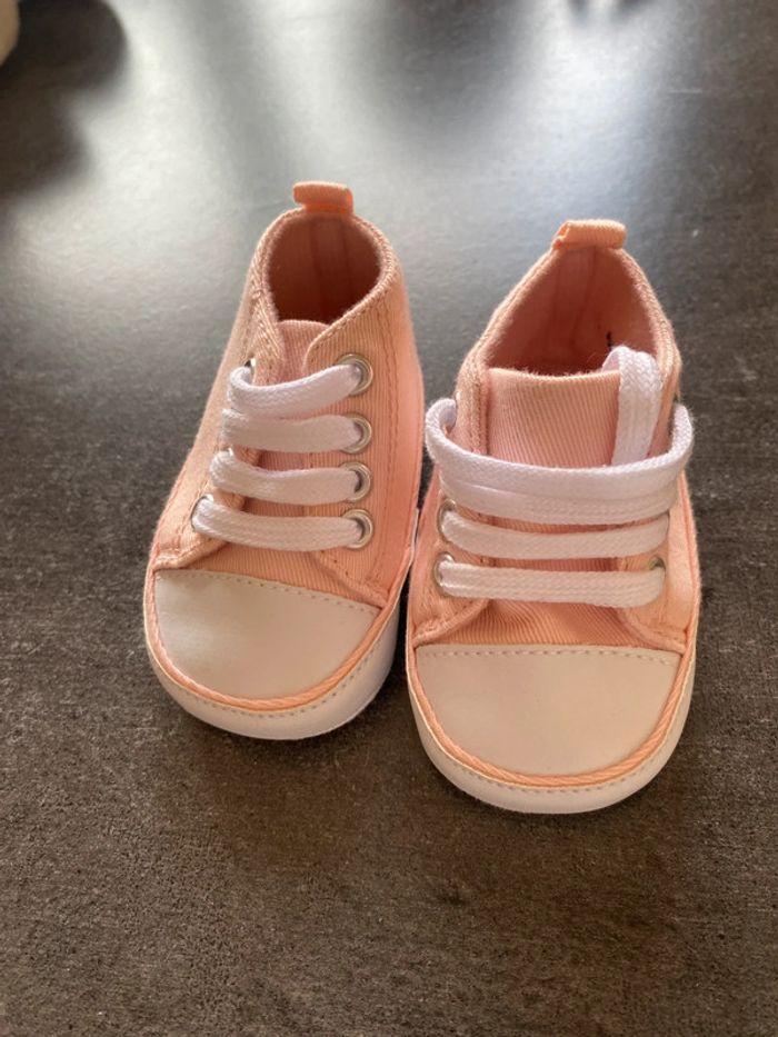 Chaussure bébé 0/6 mois