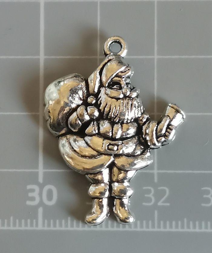 1 x Pendentif "Père Noël" GF en métal argenté - photo numéro 3