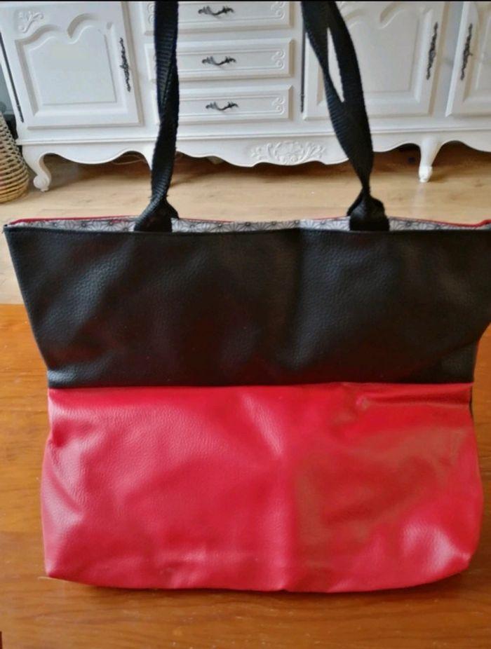 👜Sac à main type tote bag fait main neuf👜 - photo numéro 1