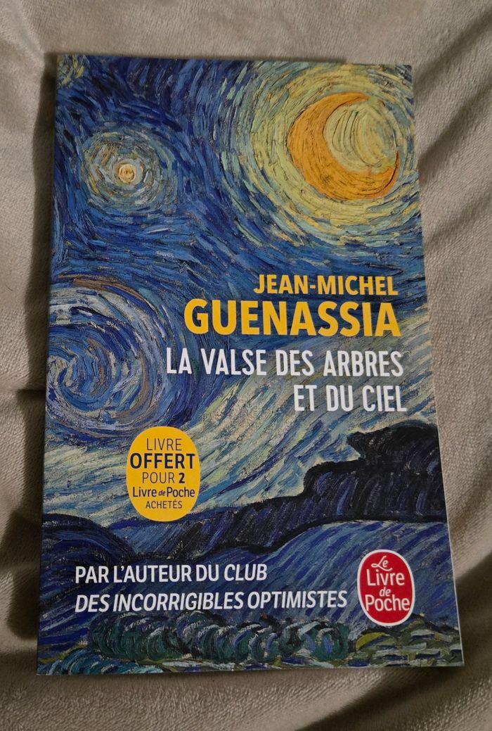 La valse des arbres et du ciel - photo numéro 1