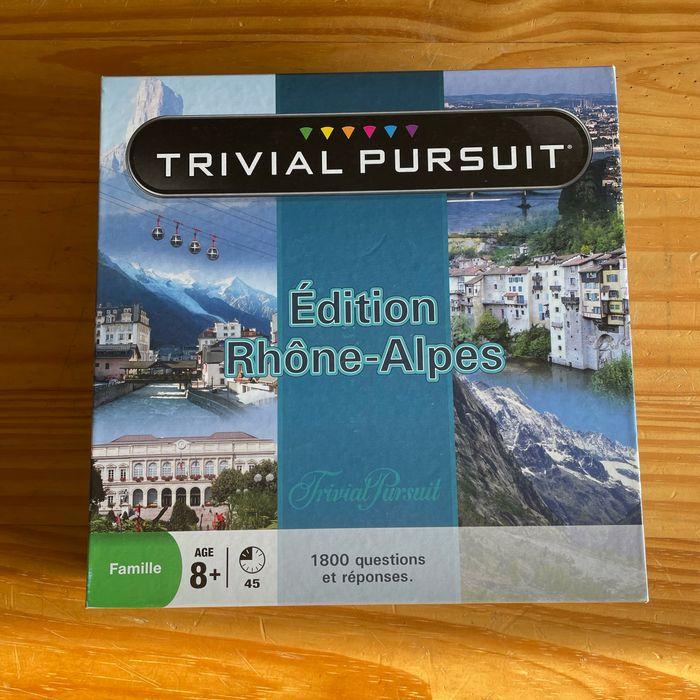 Trivial pursuit Rhône Alpes - photo numéro 1