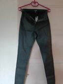 Pantalon simili cuir noir neuf taille 36