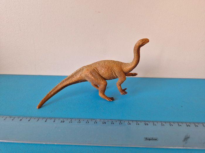 Figurine dinosaure schleich 16414 plateosaurus ancien - photo numéro 1