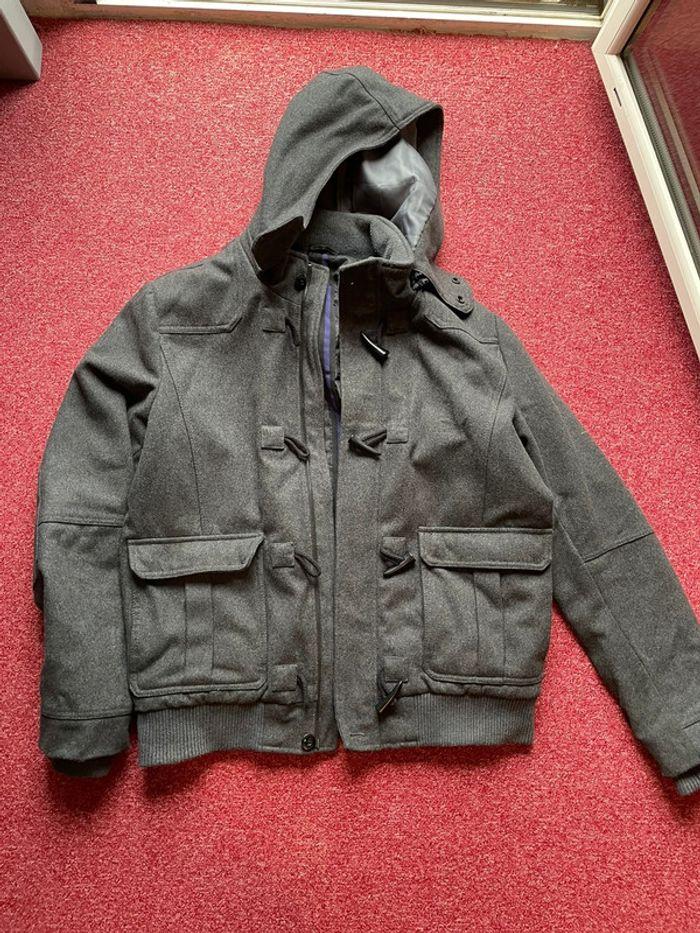 Manteau chaud gris avec attaches et fermeture - photo numéro 1