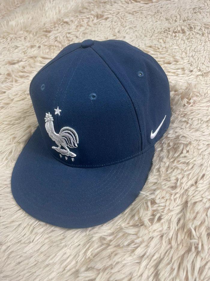 Casquette nike fff équipe de france de football bleu snapback cap - photo numéro 2