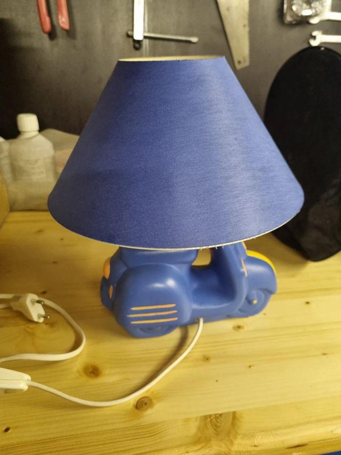 Jolie lampe enfant scooter bleu - photo numéro 2