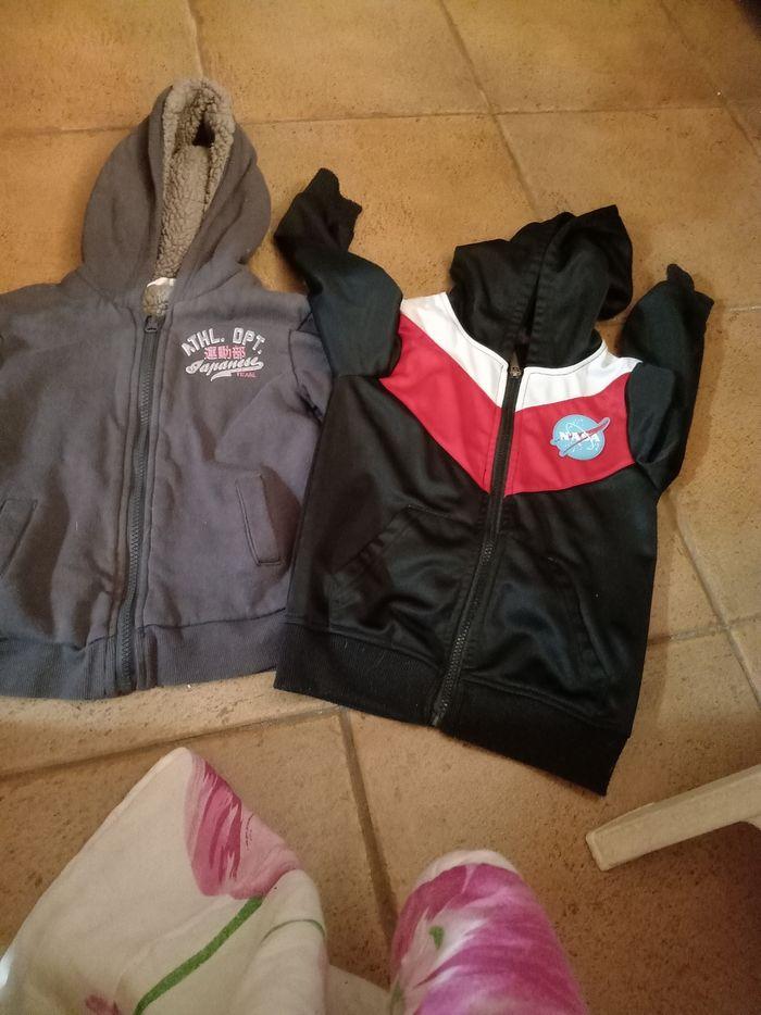 Lot gilets 5 ans