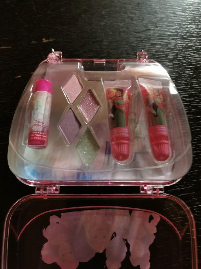 Trousse maquillage complète Claires neuve - photo numéro 3