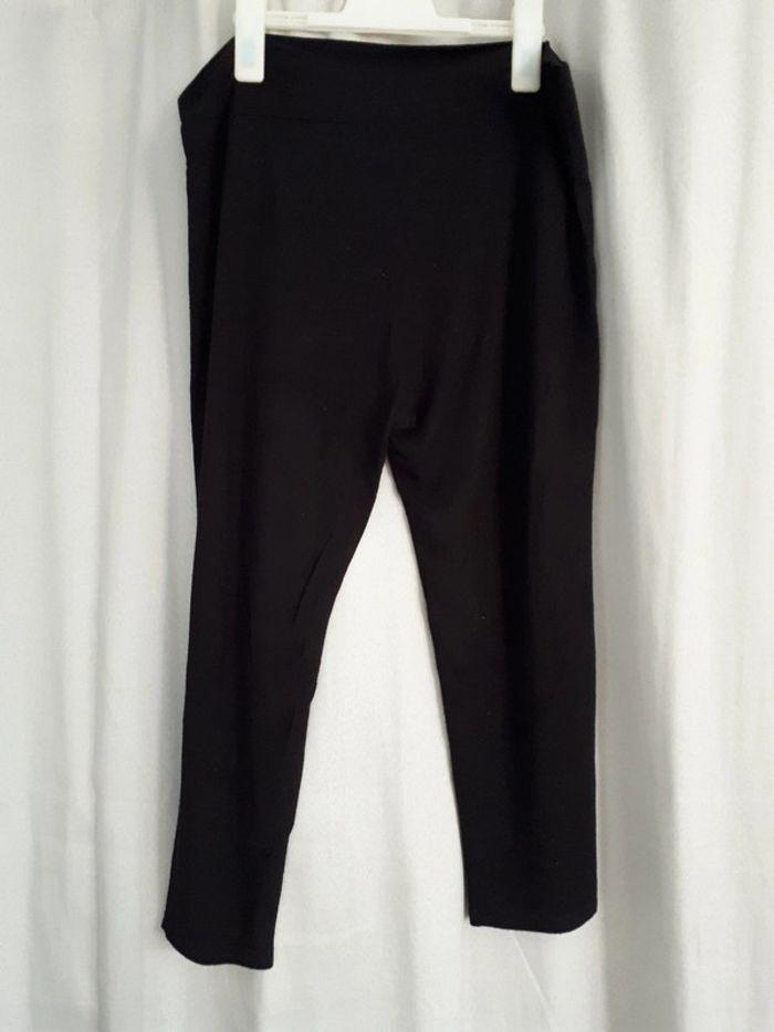 Legging de grossesse court noir Ligne Maternité 42/44 - photo numéro 3