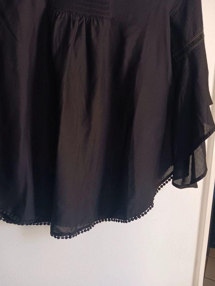 Très jolie blouse noire achetée bonprix 29€ vendue 6 € non non - photo numéro 1