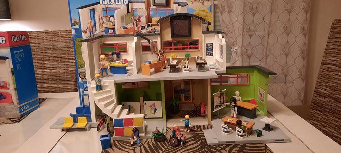 Ecole et gymnase playmobil - photo numéro 1