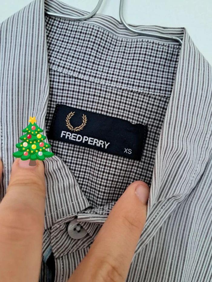 Chemise fred perry XS - photo numéro 3