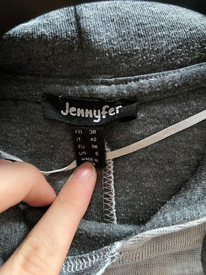 Petit sweat fin gris Jennyfer taille 38 - photo numéro 3