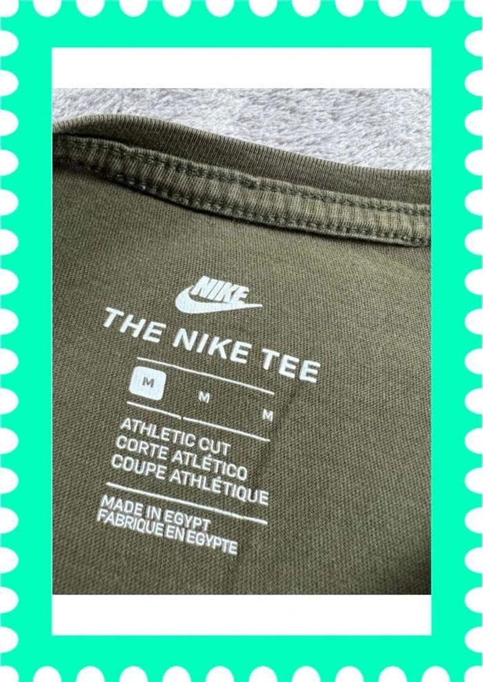 👕 T-shirt Nike logo brodé Kaki Taille M 👕 - photo numéro 5