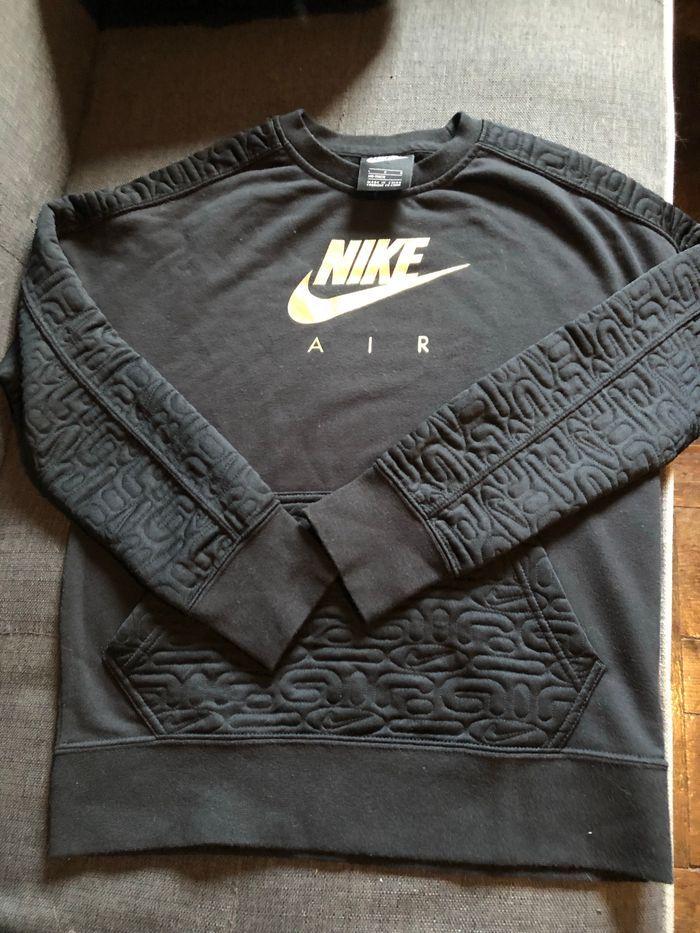 Pull Nike - photo numéro 2