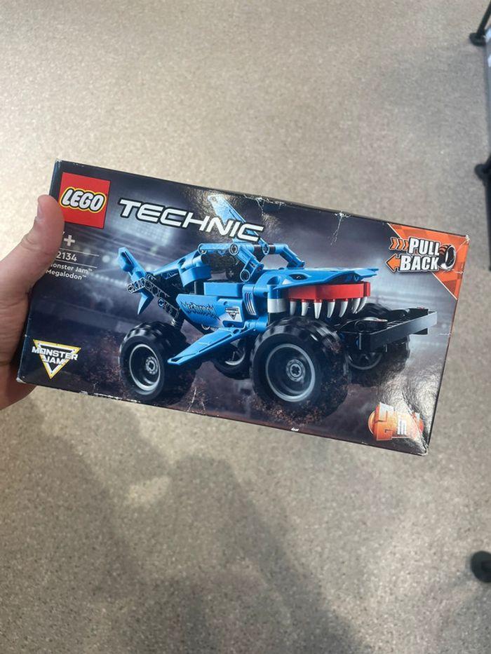 Lego Monster Jam - photo numéro 1